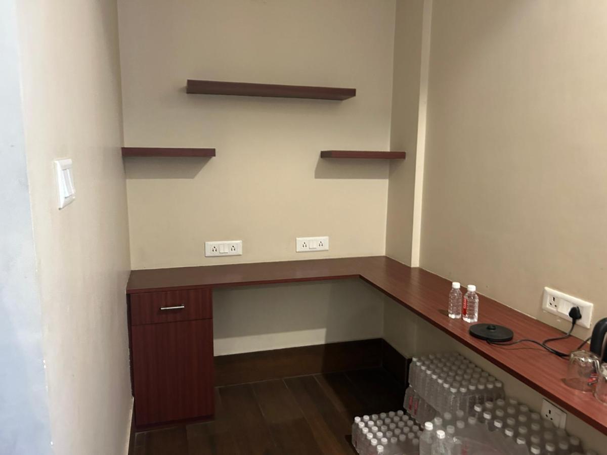 The Aster Enclave Hotel 콜카타 외부 사진